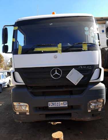 Heavy Vehicle Windscreen Replacement